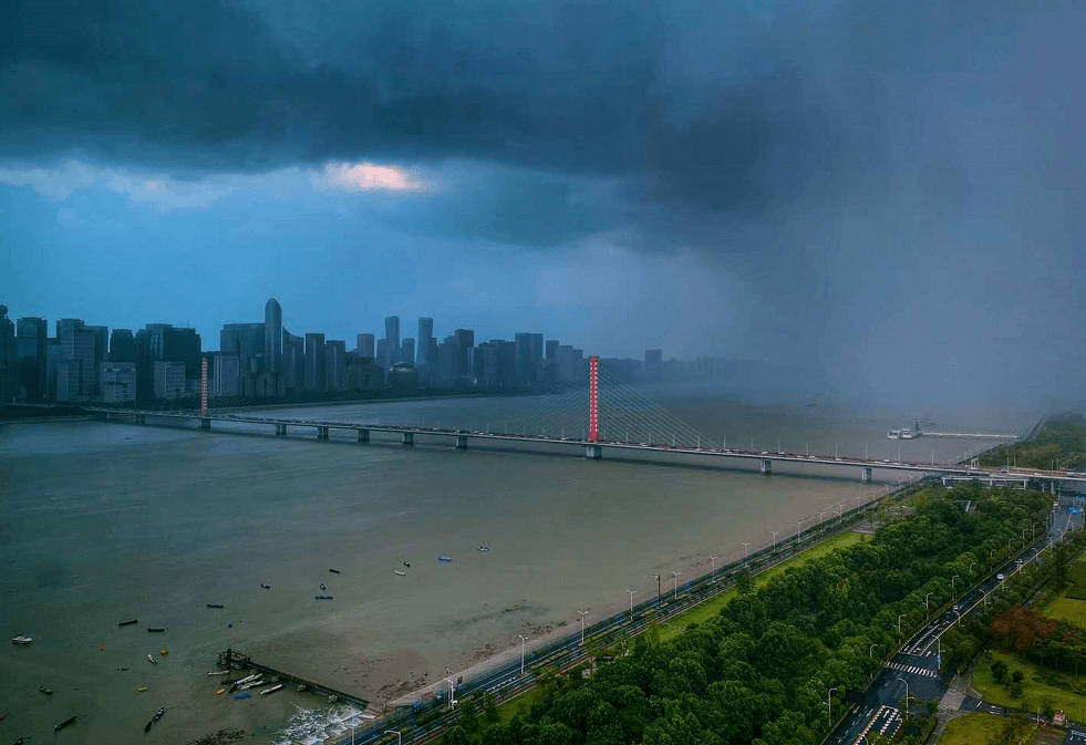 温州多地暴雨，要防止城市内涝，排水系统又该如何“未雨绸缪”呢